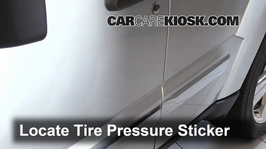 2011 Jeep Liberty Sport 3.7L V6 Tires & Wheels Check Tire Pressure